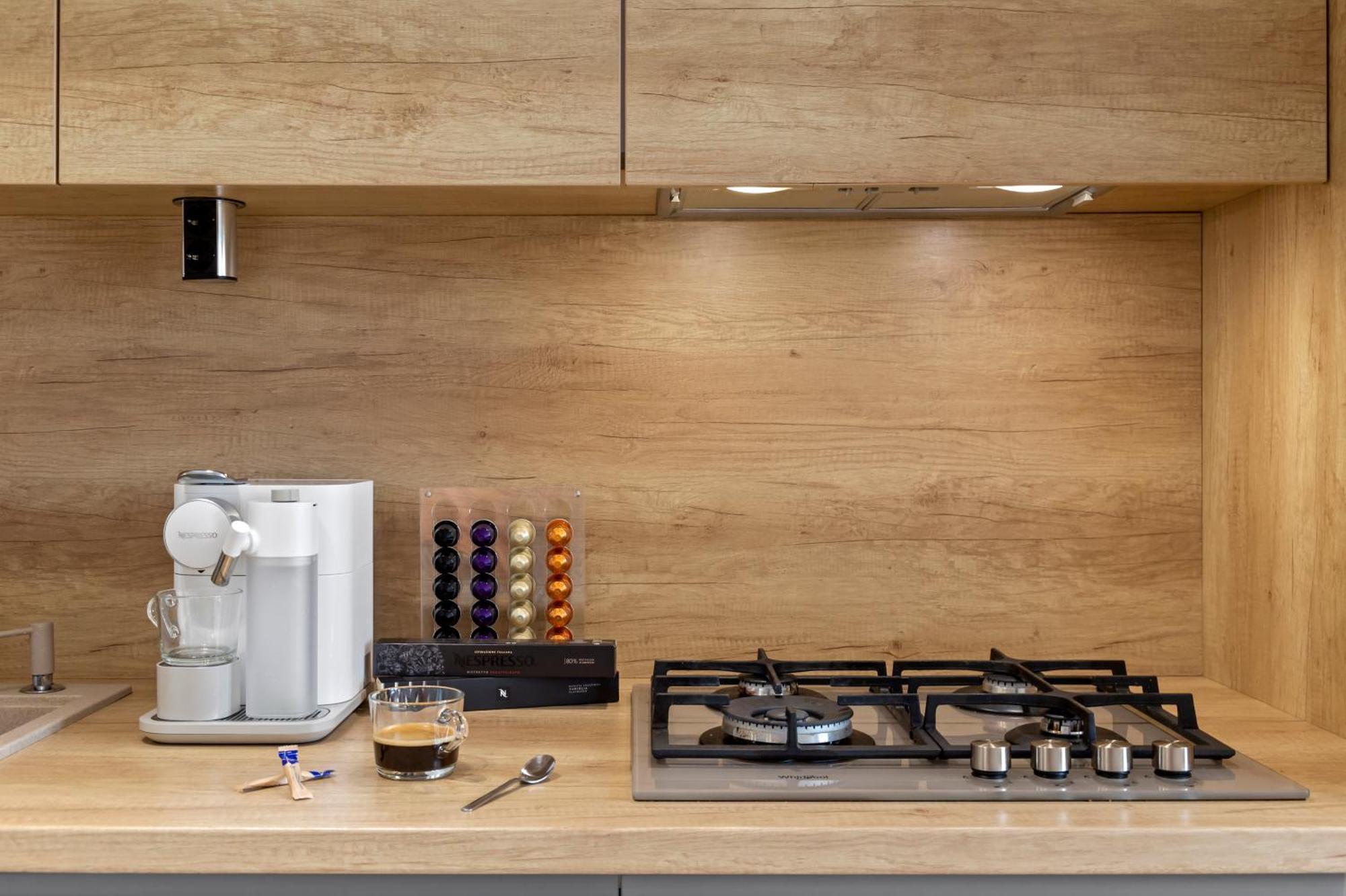 Mido Park Apartment With Private Parking & Self Check-In Bukarest Eksteriør billede