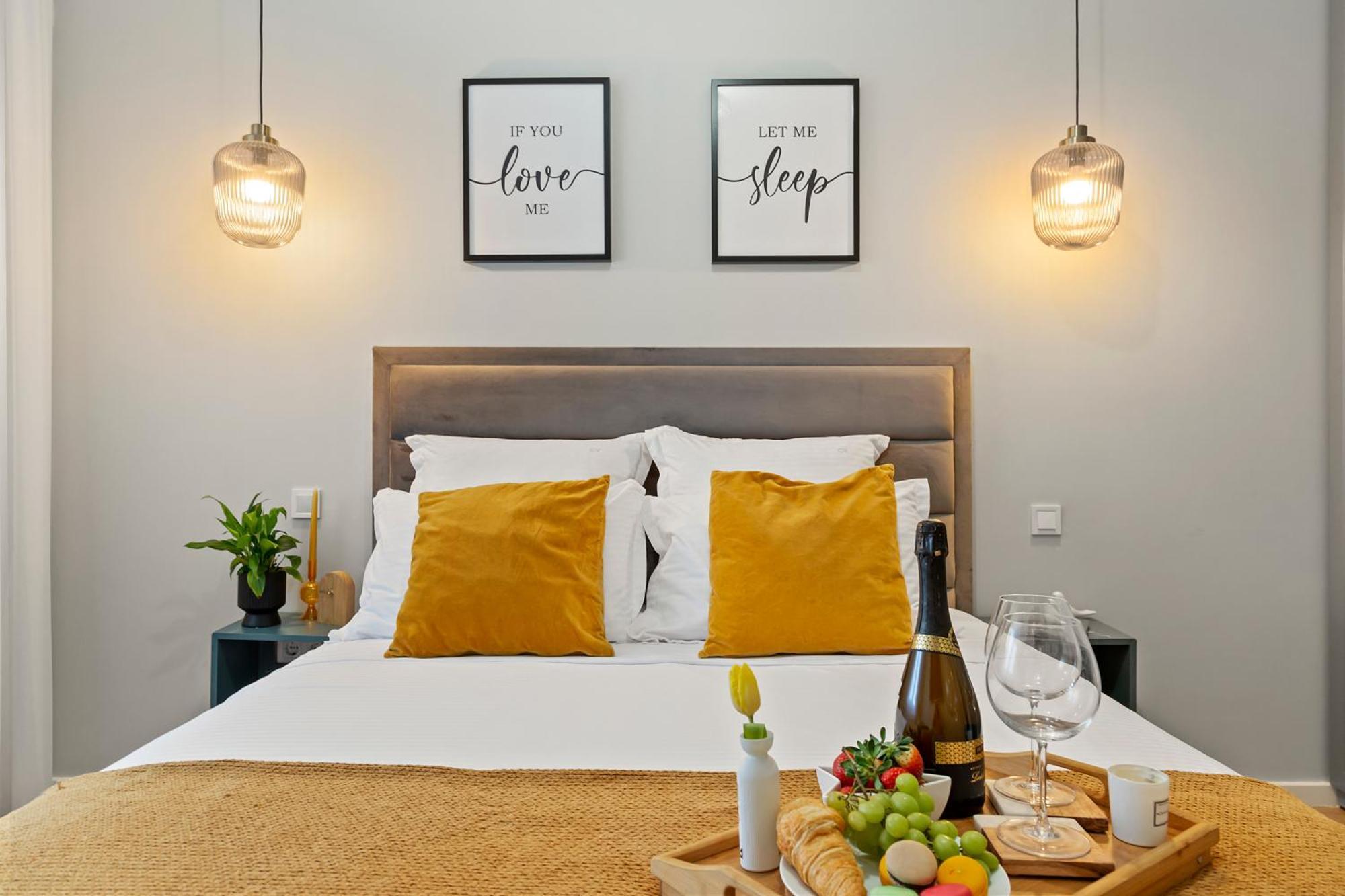 Mido Park Apartment With Private Parking & Self Check-In Bukarest Eksteriør billede
